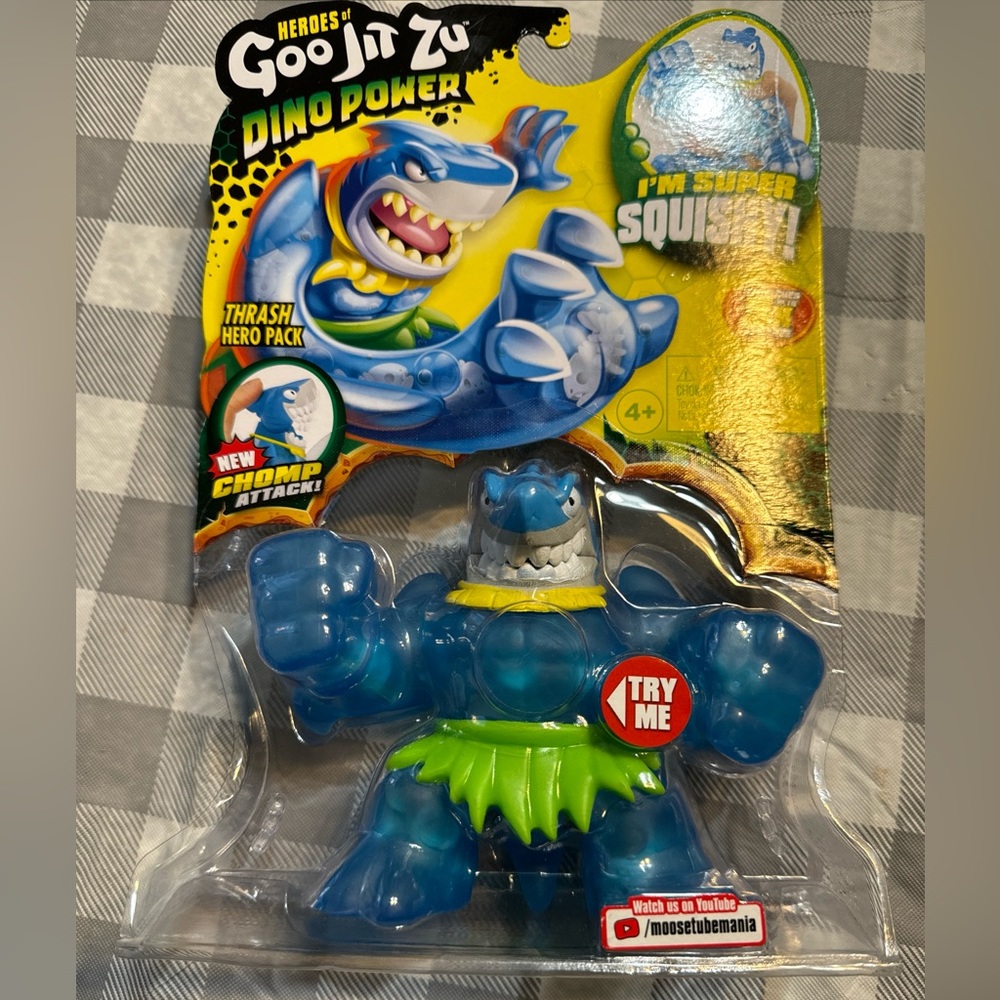 Heroes Of Goo Jit Zu Dino Power THRASH Hero Pack Figure Chomp Attack